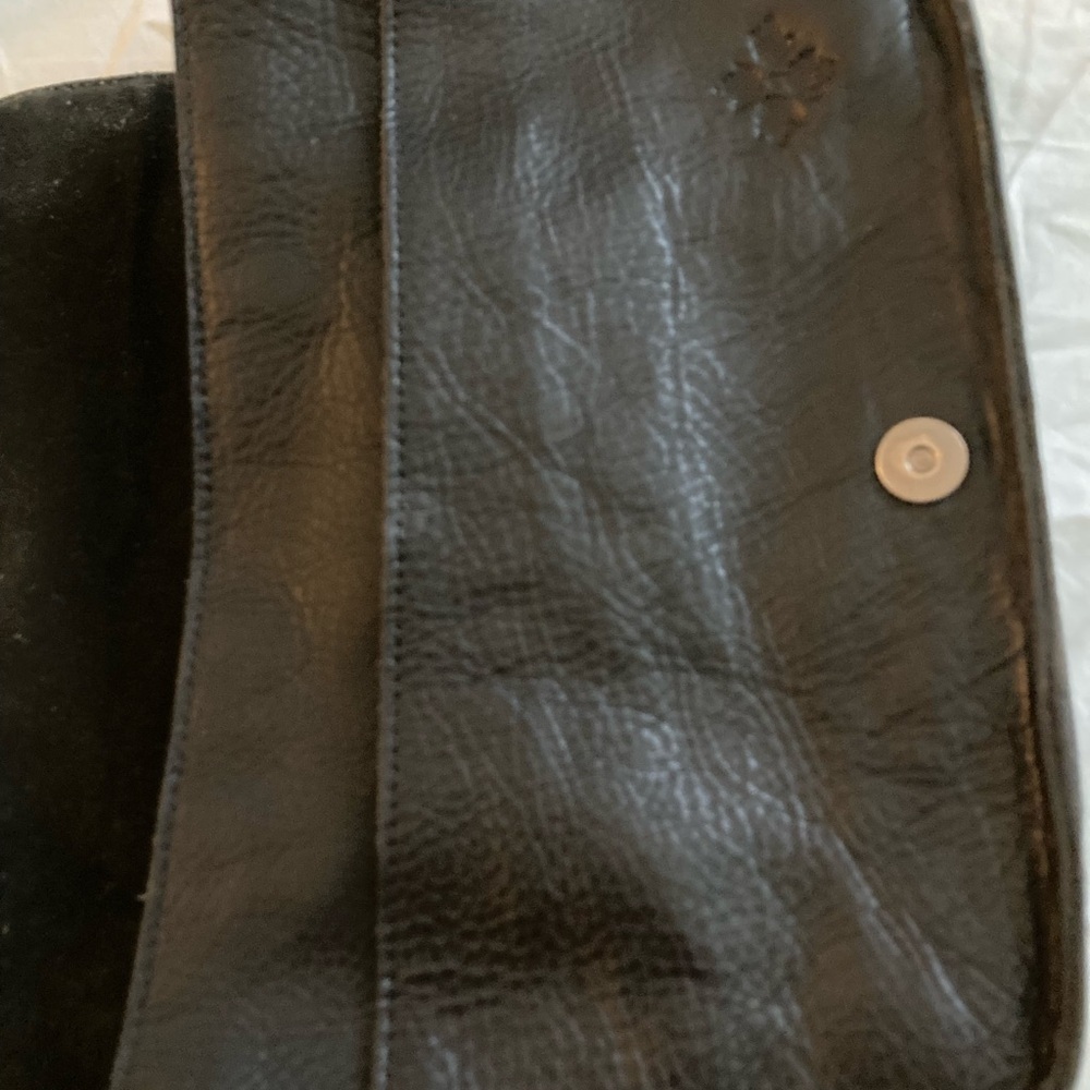 Patricia Nash black shoulder bag.  Great condition, pockets.  Adjustable strap​ - Picture 12 of 14